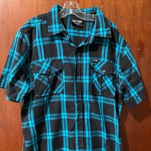 Guys medium Zoo York short sleeve button up shirt